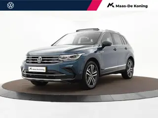 Volkswagen Tiguan 1.4 TSI 245pk DSG eHybrid Elegance · Panoramadak · 360 Camera · Head-Up · Wegklapb