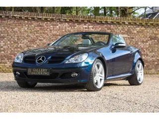 Mercedes-Benz SLK 280 "Benitoite Blue with Alpaca" Very low mileage of less than 25000 km, It is in 