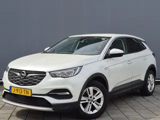 Opel Grandland X BWJ 2020 | 1.2T 131PK Bus Executive | TREKHAAK | CLIMA | CARPLAY | NAVIGATIE | PDC 