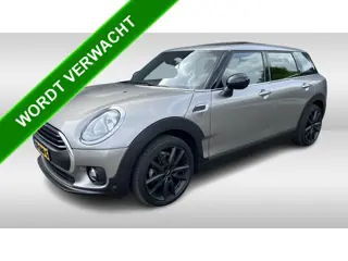 MINI Clubman 1.5 One Business Edition / Airco-ecc / Navigatie / Panorama schuifdak / Leder / Cruise-
