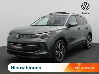 Volkswagen Tiguan 1.5 eHybrid Life Edition 204PK DSG Pano-Schuifdak, Trekhaak, 19" LM Velgen, Navi v