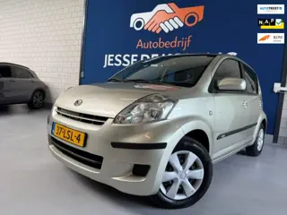 Daihatsu Sirion 2 1.3-16V Sense Automaat / bj.2010 / airco / 5 deurs / 2e eigenaar / APK 04/2027 en 