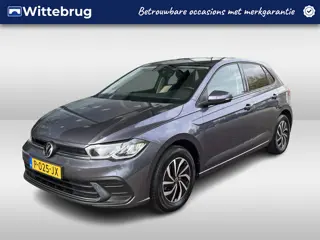 Volkswagen Polo 1.0 TSI 95pk Life / Navigatie / Airco / Parkeersensoren V+A / Getint Glas / 15'' LMV