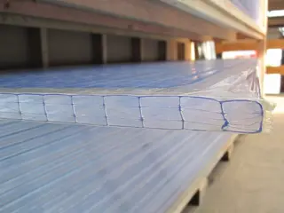 Polycarbonaat platen nieuw in voorraad, scherp geprijsd