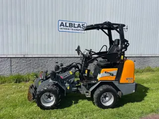 Giant G1500 Xtra kniklader shovel (bj 2023)
