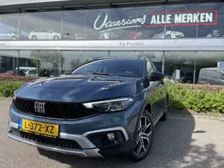 Fiat Tipo Cross 1.0 Cross Airco - Achteruitrijcamera - Parkeersensoren - Navigatie - Stoelverwarming