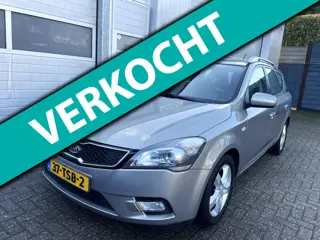 Kia Cee'd Sporty Wagon 1.4 CVVT Navigator-Navi-Clima-Cruise