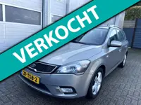 Kia Cee'd Sporty Wagon 1.4 CVVT Navigator-Navi-Clima-Cruise