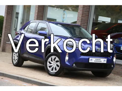 Toyota Yaris Cross 1.5 Hybrid Active Navi Carplay Camera ACC