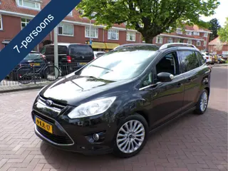 Ford Grand C-Max 1.0 Titanium 7p. 7 PERSOONS  nieuwe motor heeft 80.000km gereden
