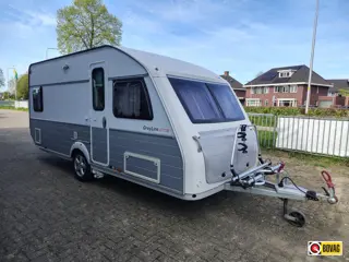 Kip Grey Line 47 TDB met mover en fietsenrek