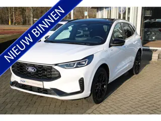 Ford Kuga 2.5 PHEV ST-Line X 243 PK Automaat Trekgewicht 2100 Kg BLACK PACK | WINTER PACK| ELEKTRISC