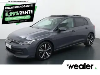 Volkswagen Golf 1.5 eHybrid Life Edition | 204 PK | SoH 100% | Panoramadak | Stoelverwarming | Achte