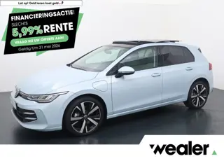 Volkswagen Golf 1.5 eHybrid Life Edition | 204 PK | SoH100% |  Automaat | Panoramadak | Adaptive cru