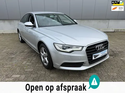 Audi A6 Limousine 2.8 FSI Business Edition RIEM VERVANGEN