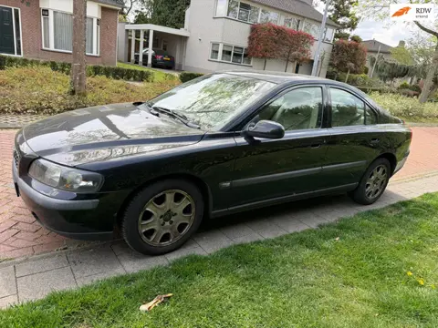 Volvo S60 2.4 Edition, Automaat, Airco, APK 28-04-2027.