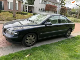 Volvo S60 2.4 Edition, Automaat, Airco, APK 28-04-2027.