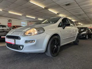 Fiat Punto Evo 0.9 TwinAir Easy. Nieuwe apk, airco, 6- bak en zeer zuinig!