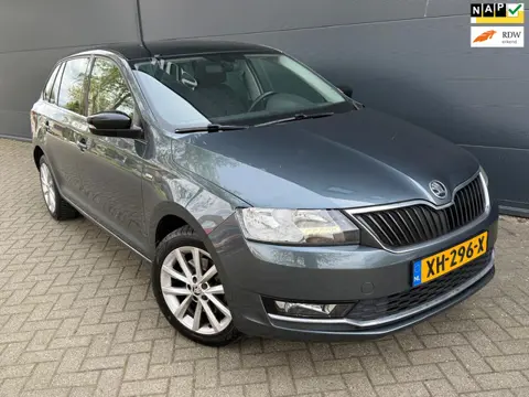Skoda Rapid Spaceback 1.0 TSI Clever/ Automaat/Navi/carplay/panorama/Airco/cruise
