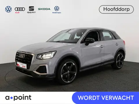 Audi Q2 35 TFSI Business Edition 150pk | Navigatie | 19 inch Lichtmetalen velgen | Parkeersensoren |