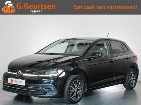 Volkswagen Polo 1.0 TSI Style IQ Light, Navigatie, Stoelverwarming, Apple CarPlay/Android Auto