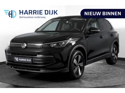Volkswagen Tiguan 1.5 eHybrid 204 PK Life | Elek. Trekhaak | Dig. Cockpit | Adapt. Cruise | Stoel-+s