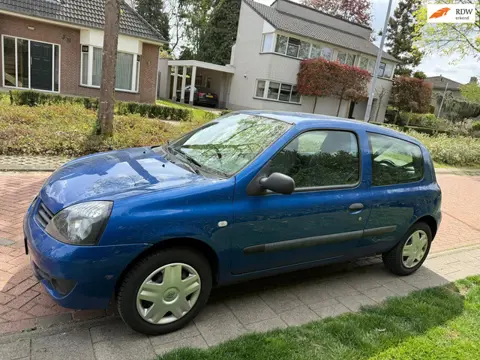 Renault Clio 1.2 Campus Accès, APK 17-04-2027.