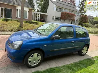 Renault Clio 1.2 Campus Accès, APK 17-04-2027.