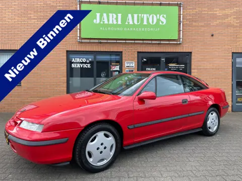 Opel Calibra 2.0i Bloedrood en bloedmooi (bj 1992)