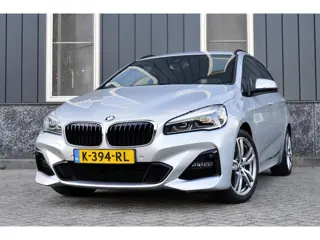 BMW 2 Serie Active Tourer 218i M-sport Rijklaarprijs-Garantie Leder/Stof sport interieur Navigatie L