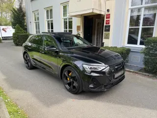 Audi e-tron 50 quattro, 71 kWh, B&O, 360 camera, Pano