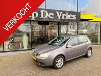 Volkswagen Golf 1.6 FSI Optive