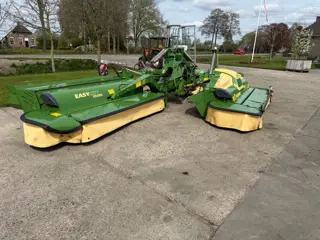 Krone Triple maaier Easycut B 870 CV & 320 CV Kneuzer schijvenmaaier