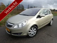 Opel Corsa 1.2-16V Enjoy Airco/Cruise/Automaat