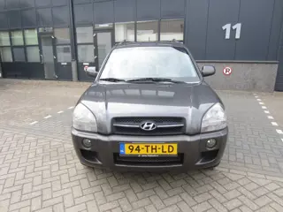 Hyundai Tucson 2.0i Style Airco Cruise NAP! APK!