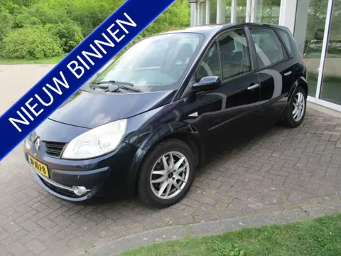 Renault Scénic 2.0-16V Business Line (bj 2009)