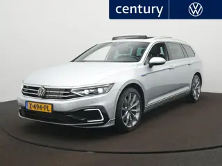 Volkswagen Passat Variant 1.4 TSI PHEV GTE Business Panoramaschuif-kanteldak - IQ Light - Navigatie 