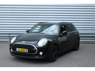 Mini Mini Clubman 1.5 136pk Chili Serious Business NL-Auto NAP