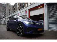 Volkswagen ID.5 Pro 77 kWh | 94%SOH | Panoramadak | MATRIX | Leer | 360 camera | Adaptieve cruise + 
