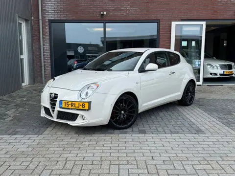 Alfa Romeo MiTo 1.3 JTDm ECO Limited Edition | Trekhaak | Navi | Clima | Cruise | Leer | PDC |