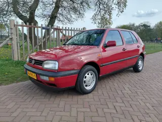 Volkswagen Golf 1.8 GL
