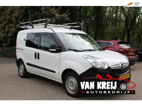 Opel Combo 1.4 L1H1 ecoFLEX Selection, Airco, Carplay, MARGE, Trekhaak
