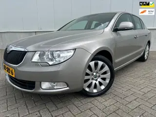Skoda Superb 1.8 TSI Elegance Automaat NL auto.....