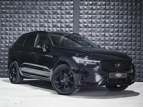 Volvo XC60 2.0 T6 Plug-in hybrid AWD All Black | All Black | PANO | 20"| H&K | BLIS | Memo 2 x |