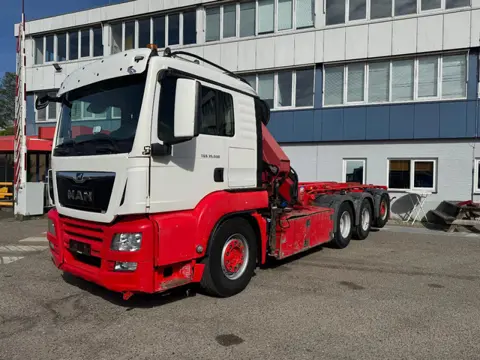 MAN TGS 35.500 8X4 EURO 6 -HMF2620K5 + REMOTE CONTROL