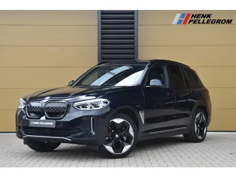 BMW iX3 High Executive 80 kWh * Head-up * Harman/Kardon * Sportstoel * Trekhaak *