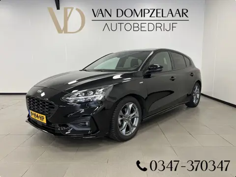 Ford Focus 1.0 EcoB. 125PK / Hybrid ST-LINE X / HEAD-UP / STOEL-STUURVERW. / TREKH. / CAMERA /