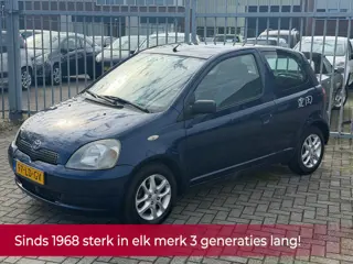 Toyota Yaris 1.3-16V VVT-i YORIN 87PK! NL AUTO NAP! AIRCO l 3e EIGENAAR l TREKHAAK l ELEK PAKKET! GO