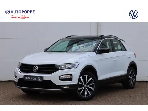 Volkswagen T-Roc 1.0 TSI Sport 115pk | Stoel- en Stuurverwarming | Adaptive | Sensoren