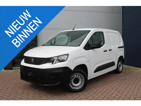 Peugeot Partner 1.2 PureTech 110pk Premium Benzine 3-zits BPM-vrij Airco 2X zijdeur 52.898km Zeer mo